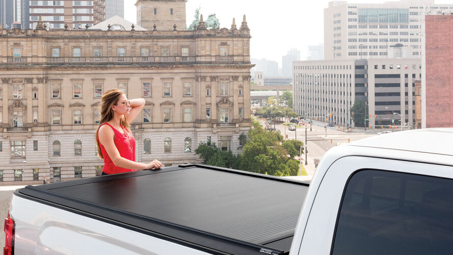 RetraxONE MX Retractable Tonneau Cover - Tonneau Cover HQ