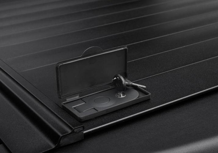 RetraxPRO MX Retractable Tonneau Cover - 80852 (80852) - Fits 2016 Toyota Tacoma 6'2", 2017 Toyota Tacoma 6'2"